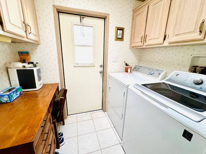 1484 Double Eagle Drive a Lakeland, FL Mobile or Manufactured Home for Sale